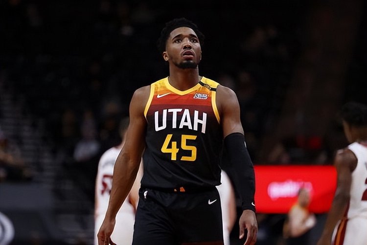 走队采用数 走队采用数