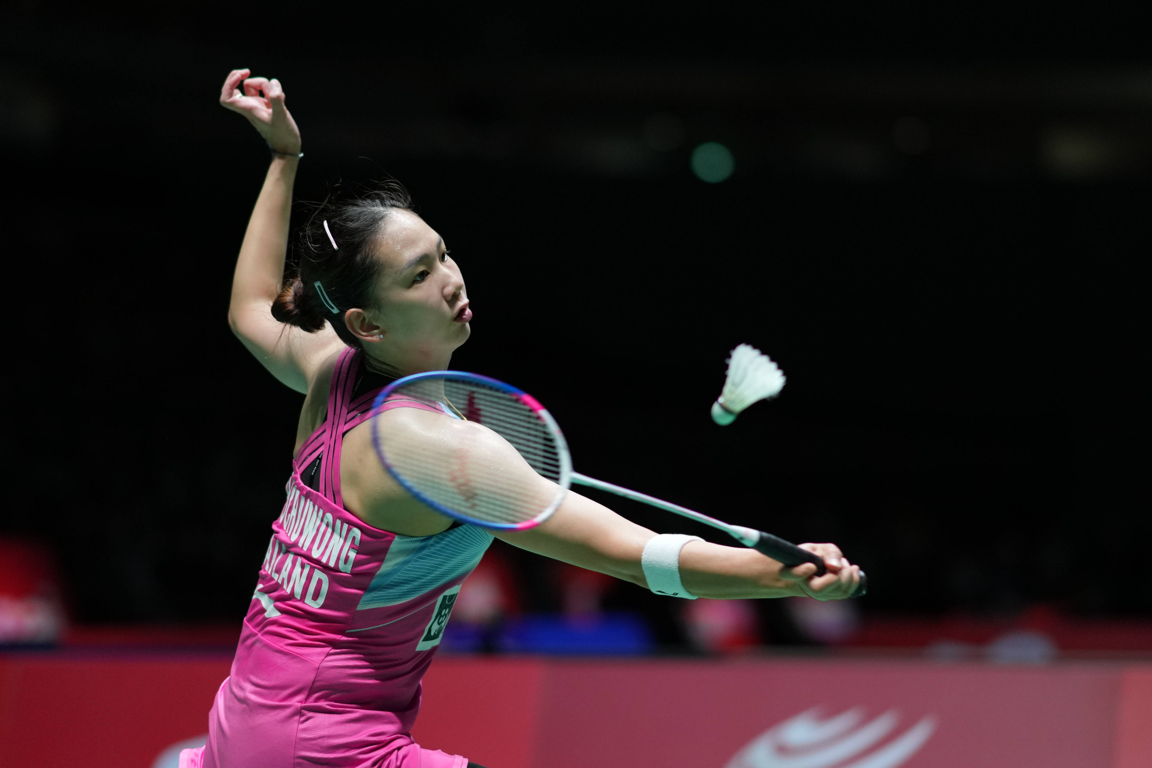 反映出在单 反映出在单