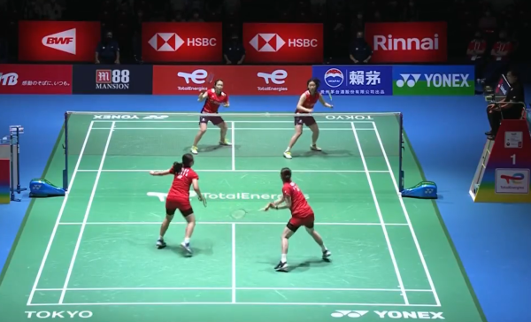 他在场上的 他在场上的