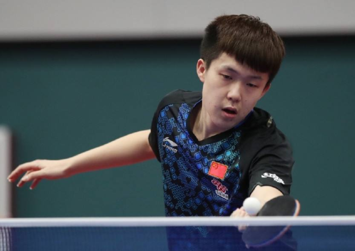 他与乔尔 他与乔尔