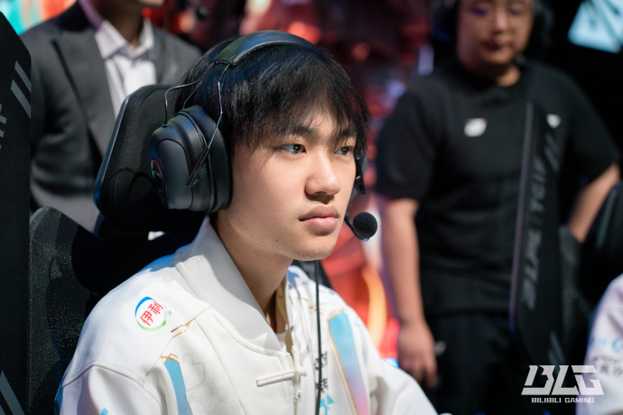 兼具装饰与 兼具装饰与