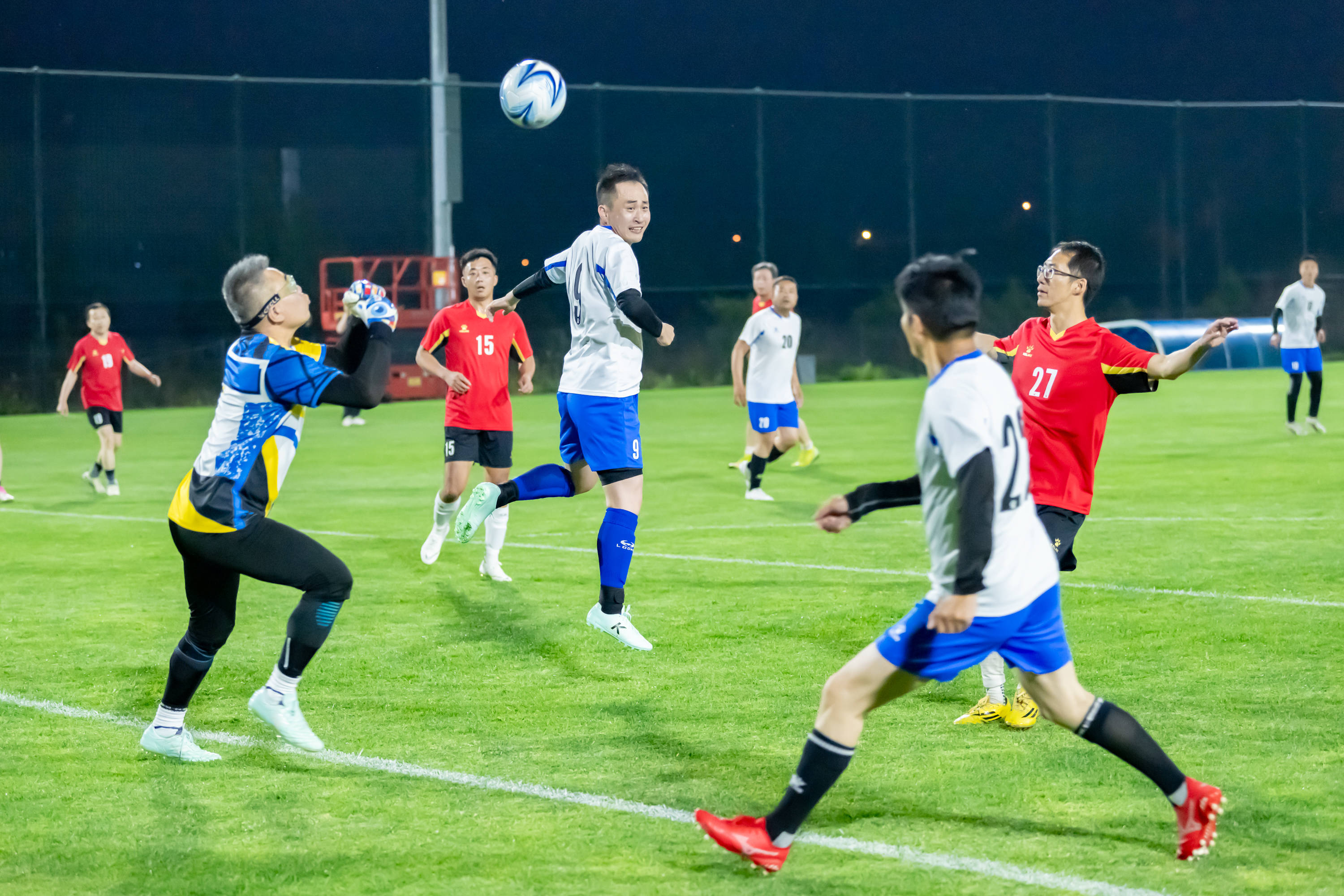 而掘金与火 而掘金与火